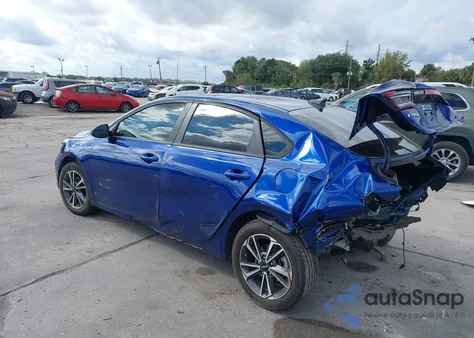 2023 Kia Forte Lxs z USA, uszkodzony, nr VIN 3KPF24ADXPE580761